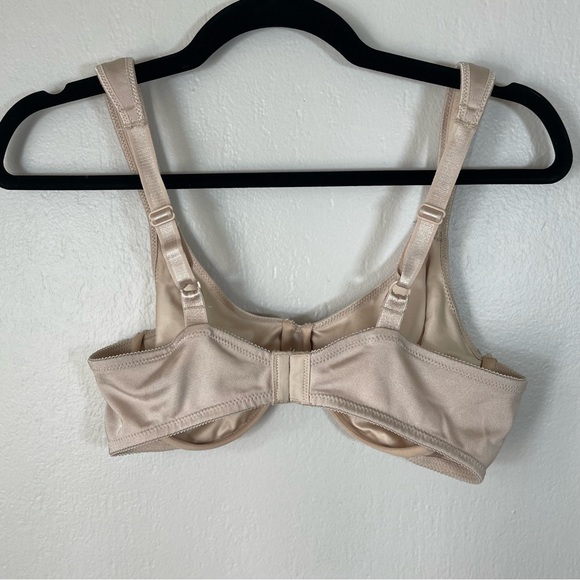 Padded Strap Bra Size 38C - Picture 4 of 6